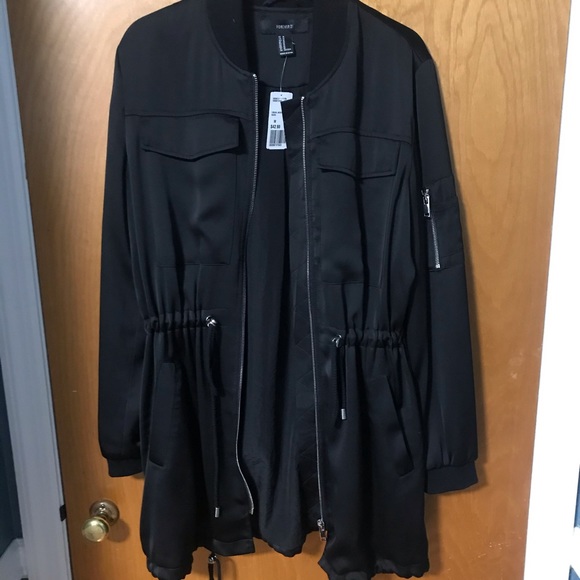 NWT long black jacket - Picture 4 of 4